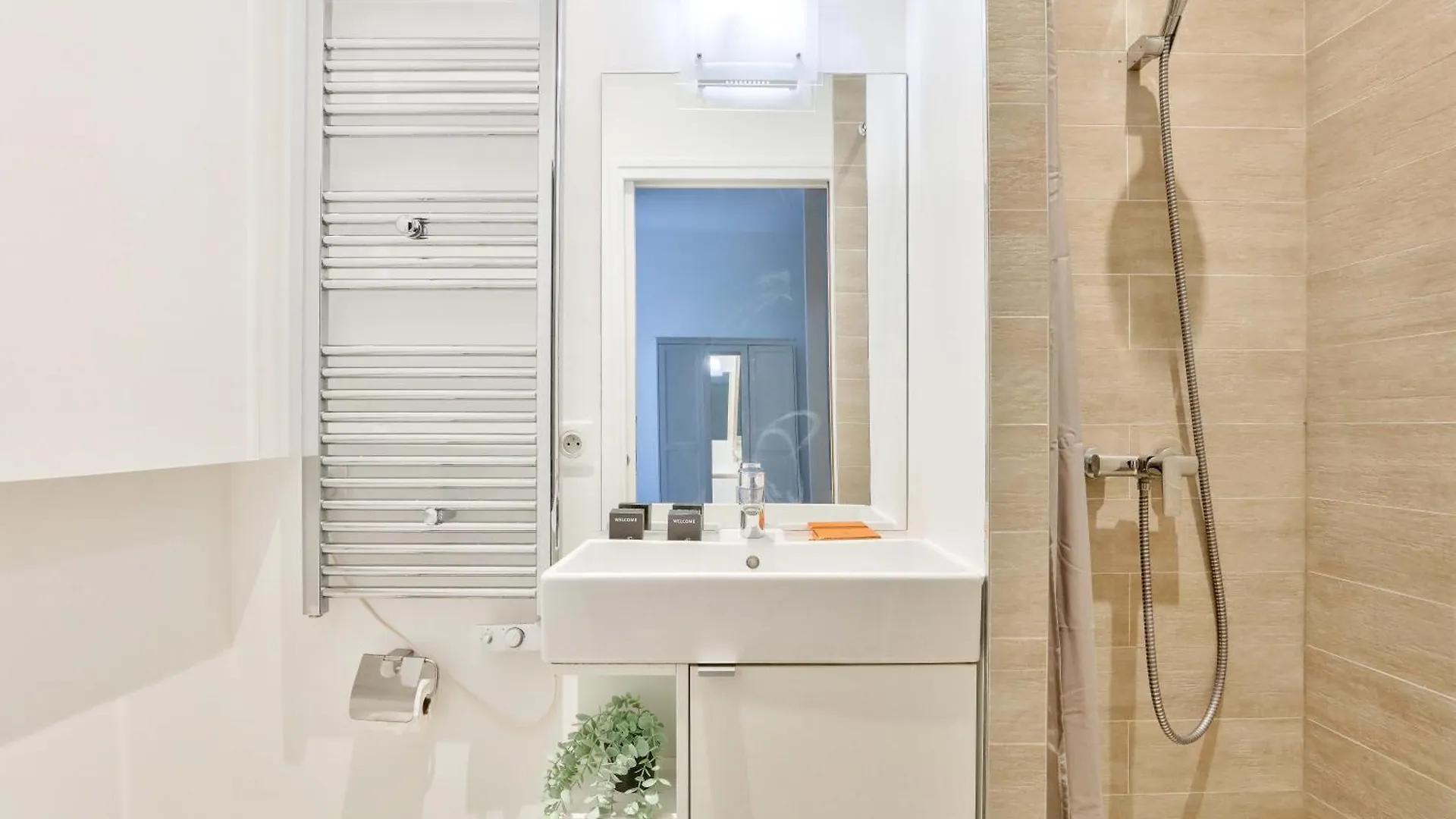 New & Design Studios In The Heart Of Le Marais Paris