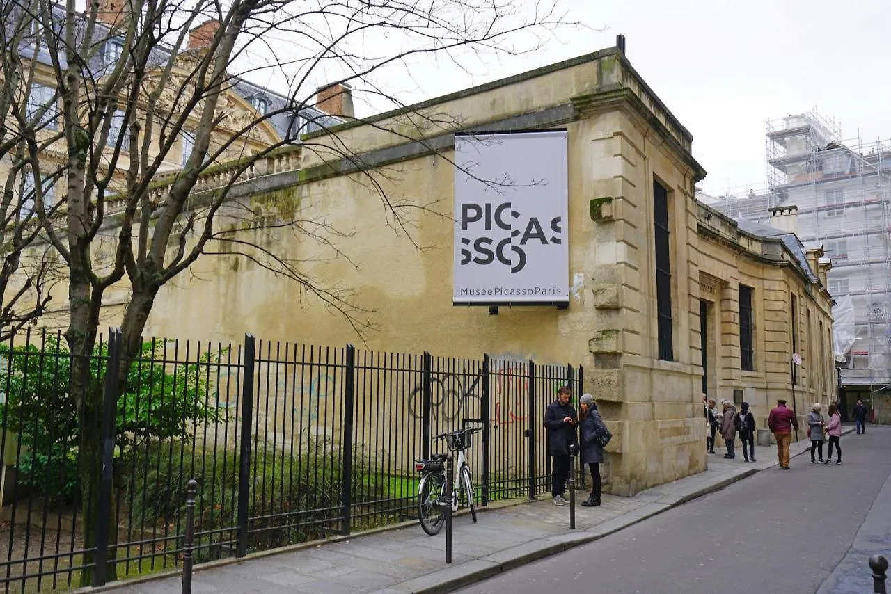 Apartament New & Design Studios In The Heart Of Le Marais Paryż