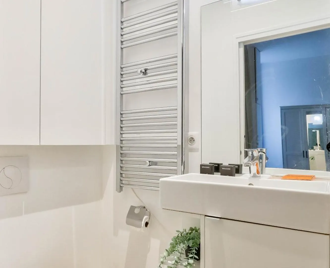 New & Design Studios In The Heart Of Le Marais Paris Apartment